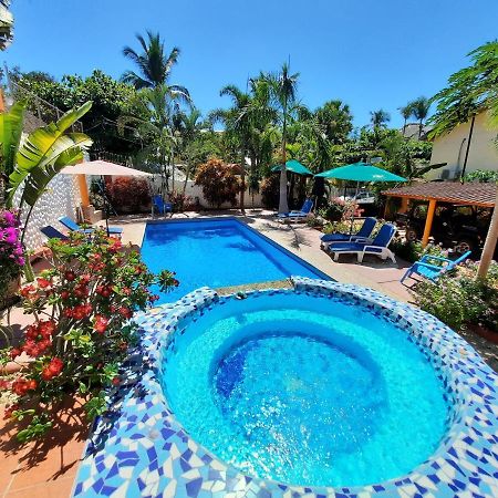 Hotelito Swiss Oasis - Playa Zicatela - Adults Only Пуерто Ескондидо Екстериор снимка